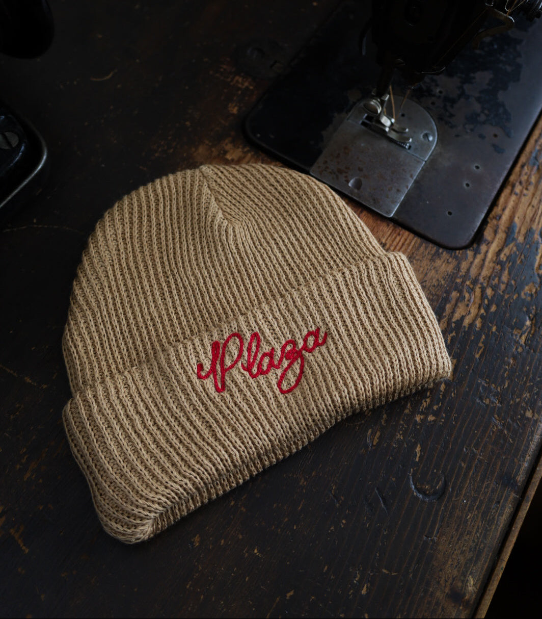 Heavy Knit Chainstitch Beanie - Camel