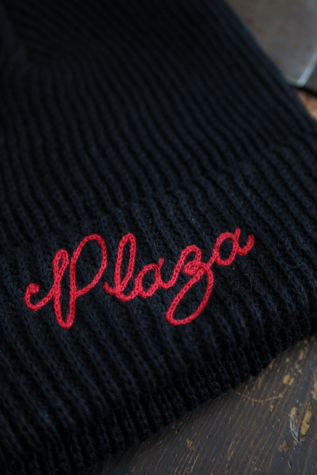 Heavy Knit Chainstitch Beanie - Black