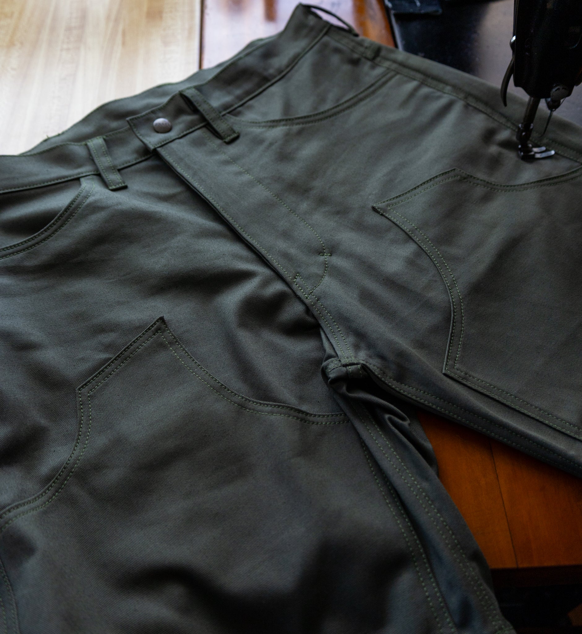 8.5oz Olive Twill Double Knee Shorts