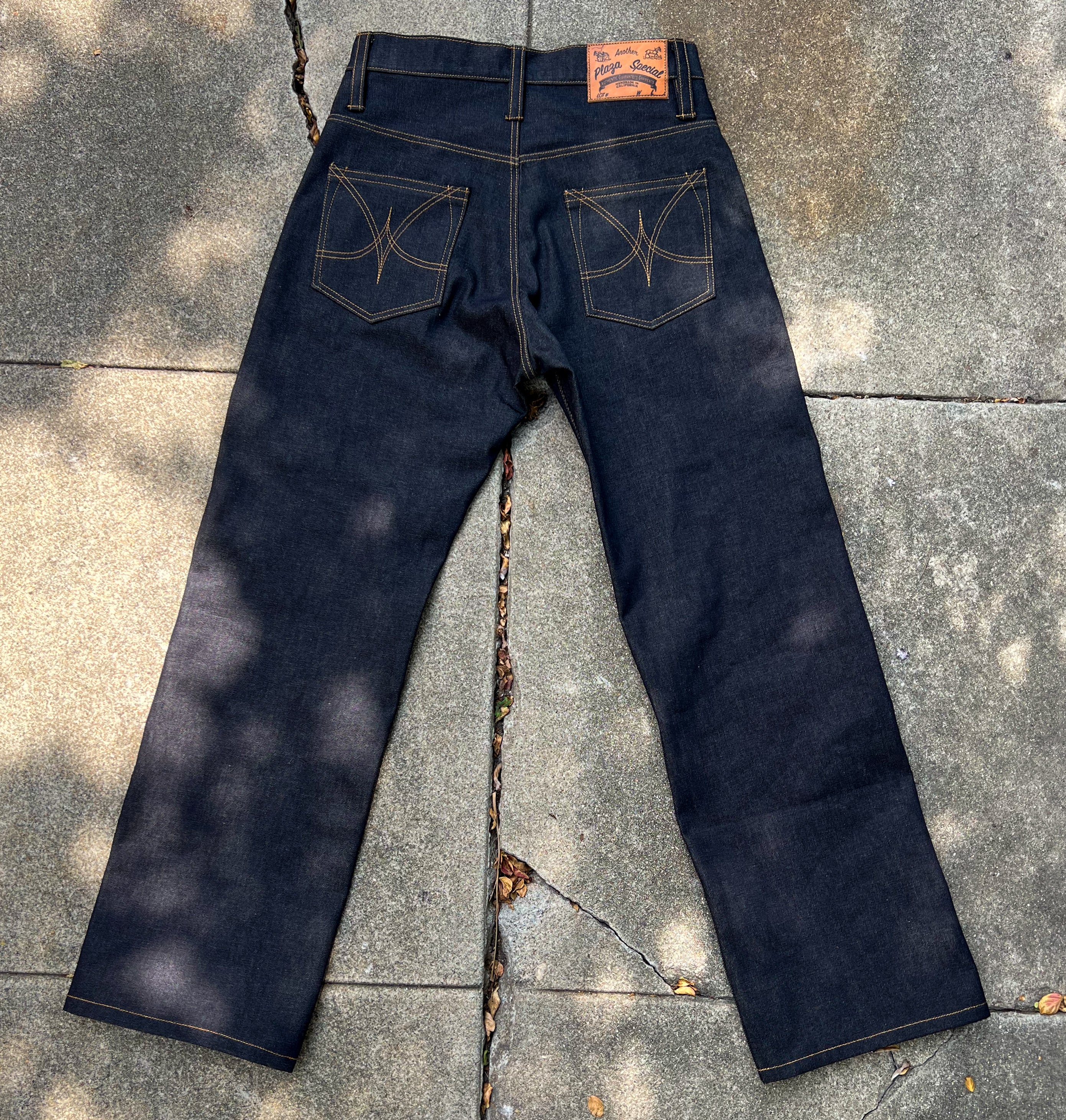 14oz Dark Indigo Double Knee Jeans - Relaxed Straight